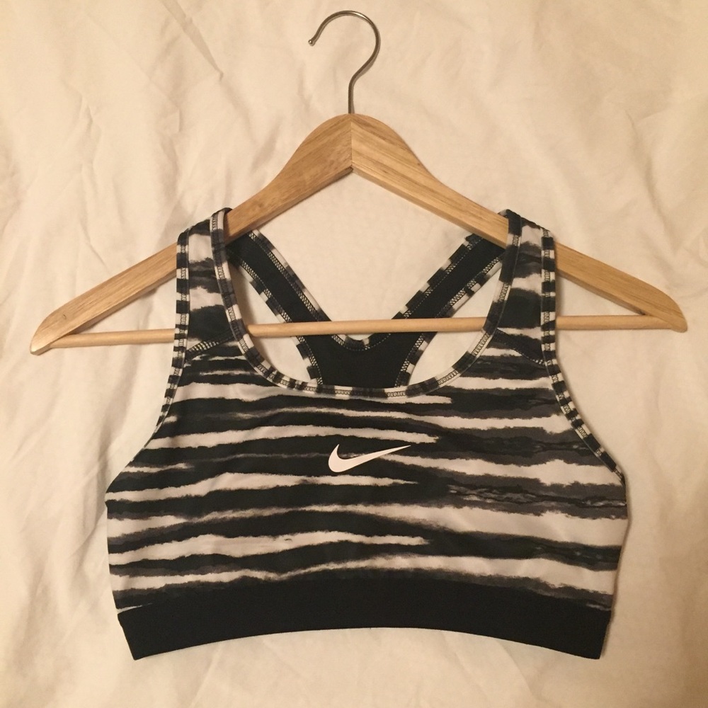 B + W printed Nike sports bra